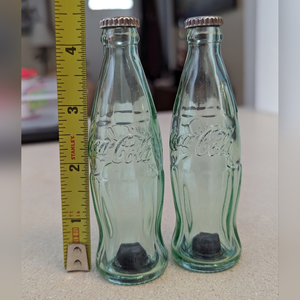 Coca-Cola glass salt & pepper shakers - Picture 4 of 7